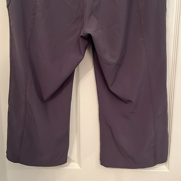 The North Face Gray Women’s TNF APEX Crop Pants Size Medium Hiking Athletic - Picture 6 of 12